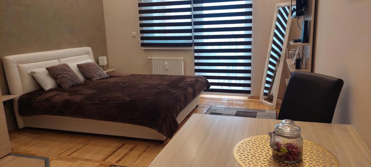 Apartman Studio Niki Subotica Dış mekan fotoğraf