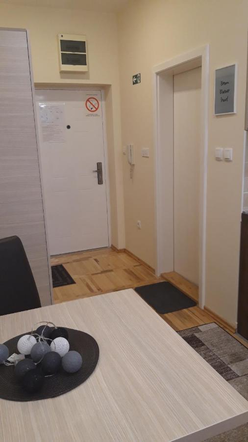 Apartman Studio Niki Subotica Dış mekan fotoğraf